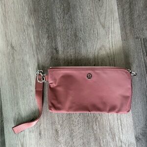 Lululemon Now and Always pouch